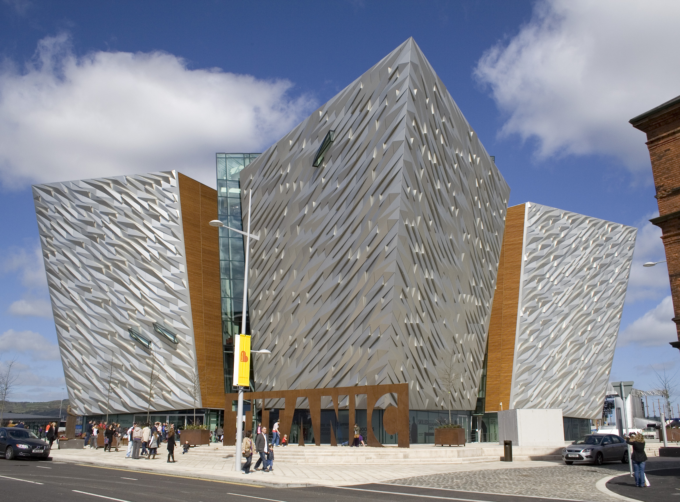 Titanic_Belfast_MUSEUM